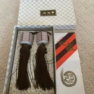 Japanese kutani yaki scroll weights with brown tassel. New in box.